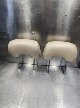 Acura 81140-sy8-a81zc 1997-1999 Cl Front Seat Left And Right Leather Headrest Assembly Mild Beige