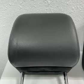 81140-tk4 Oem 2010 Acura Tl Front Headrests Set - Black Leather A1 #2