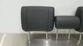 206.to1922 Toyota 22 Tundra Limited Rear Headrest Set Black Leather Crew Cab #2