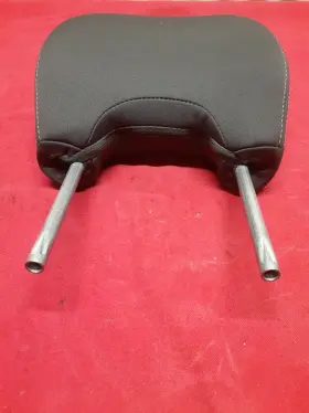 8613749 Volvo 2006 2007 2008 S40 Front Right Passenger Headrest Cloth Black Gray Stitch #3
